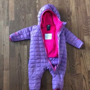 The North Face suit for girl